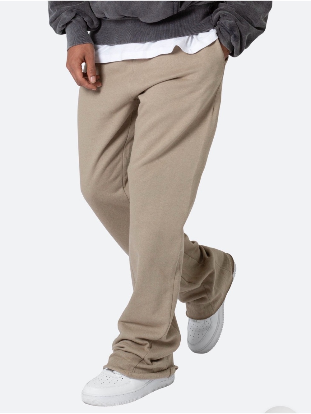 MNML Bootcut Sweatpants in Earth Men’s Size Small